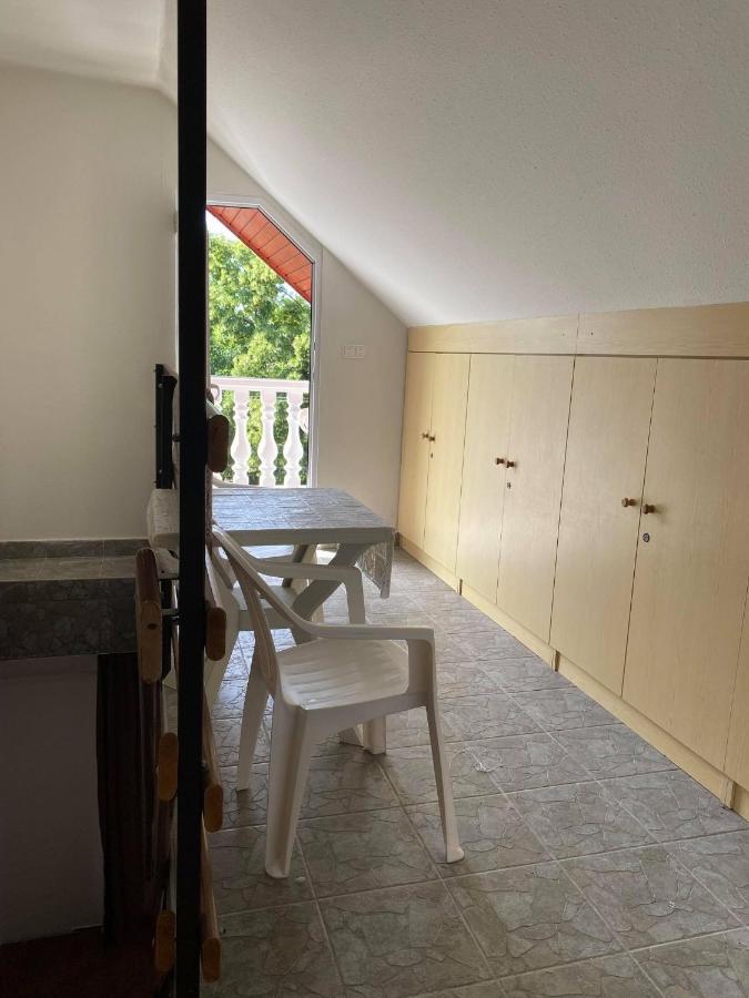 Birta Apartman Hajduszoboszlo Exterior foto