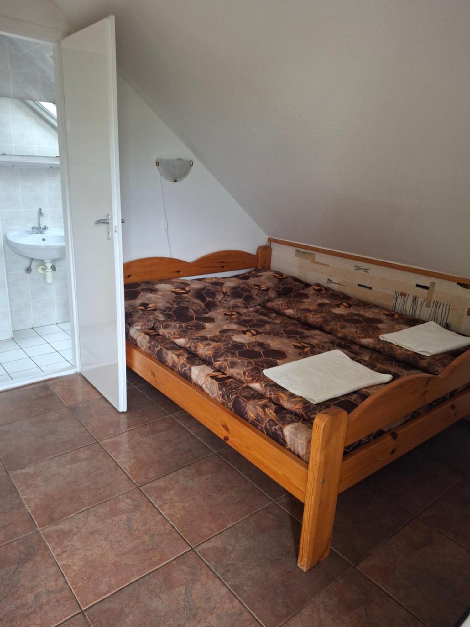 Birta Apartman Hajduszoboszlo Exterior foto